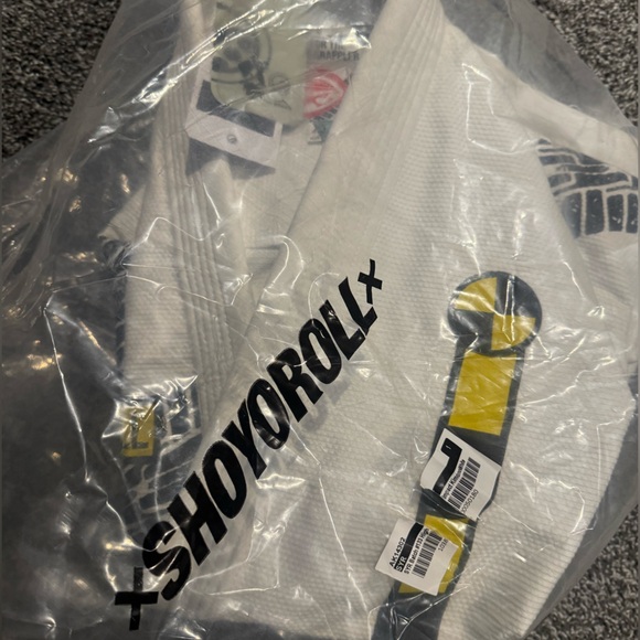 SOLD! But the grey one is available! - Picture 6 of 8